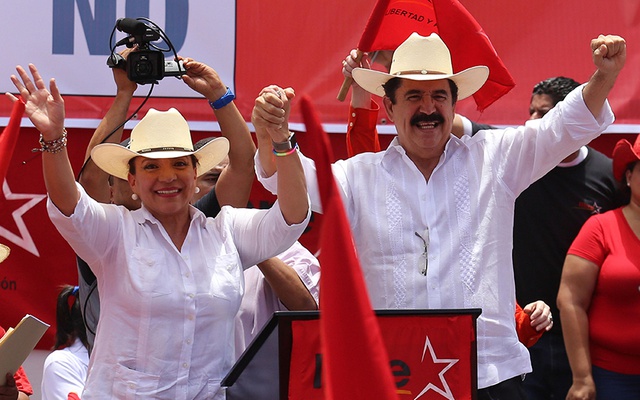 La estrategia de Mel Zelaya: colectivos y su peso en los comicios hondureños La estrategia de Mel Zelaya: colectivos y su peso en los comicios hondureños