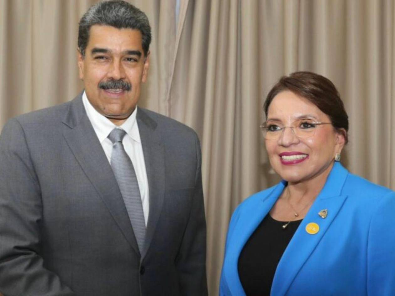 Alerta en Estados Unidos por nexos entre LIBRE y Nicolás Maduro Alerta en Estados Unidos por nexos entre LIBRE y Nicolás Maduro