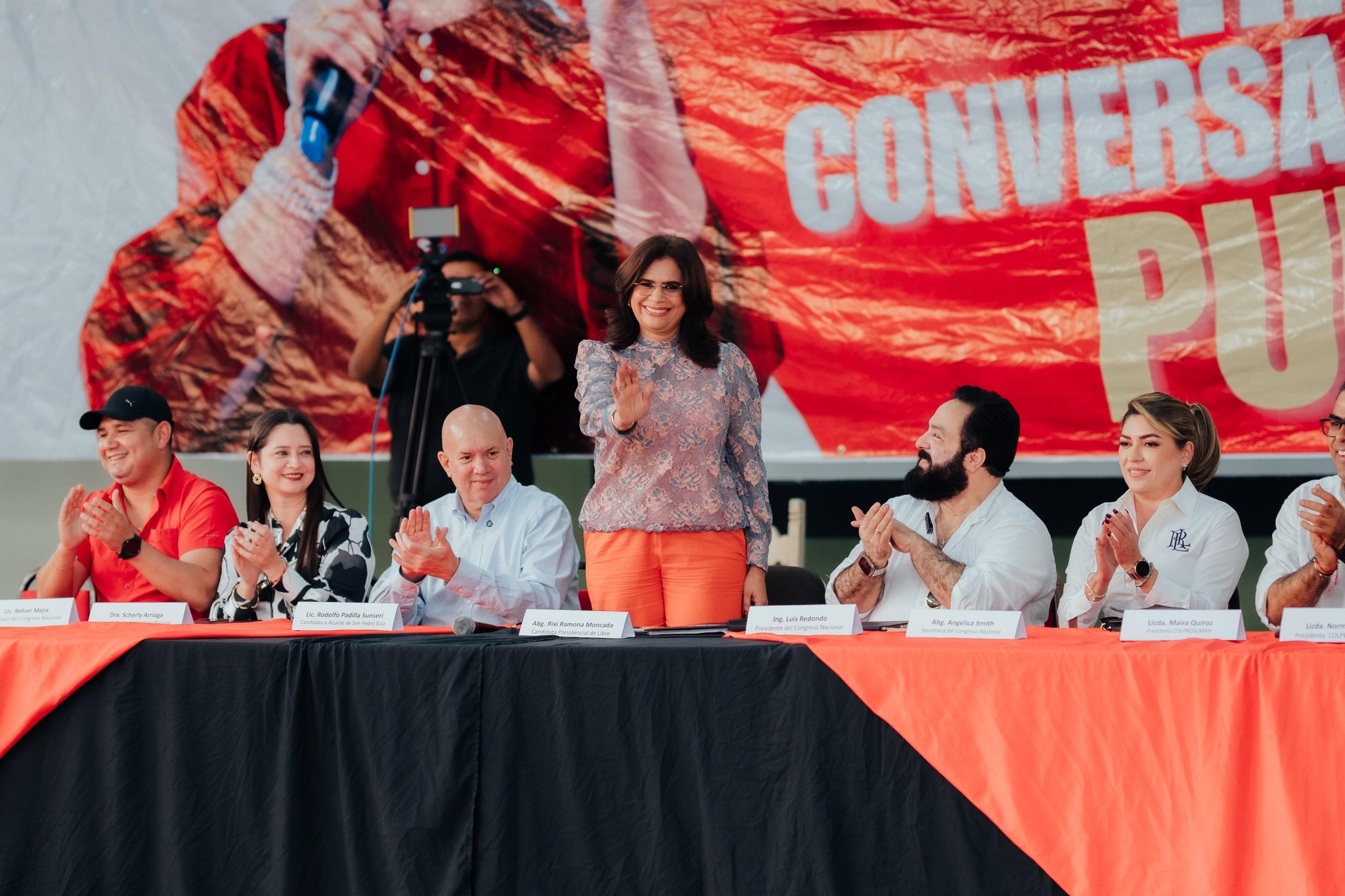 Posible manipulación electoral del Partido LIBRE bajo la lupa de congresistas de EE. UU. Posible manipulación electoral del Partido LIBRE bajo la lupa de congresistas de EE. UU.