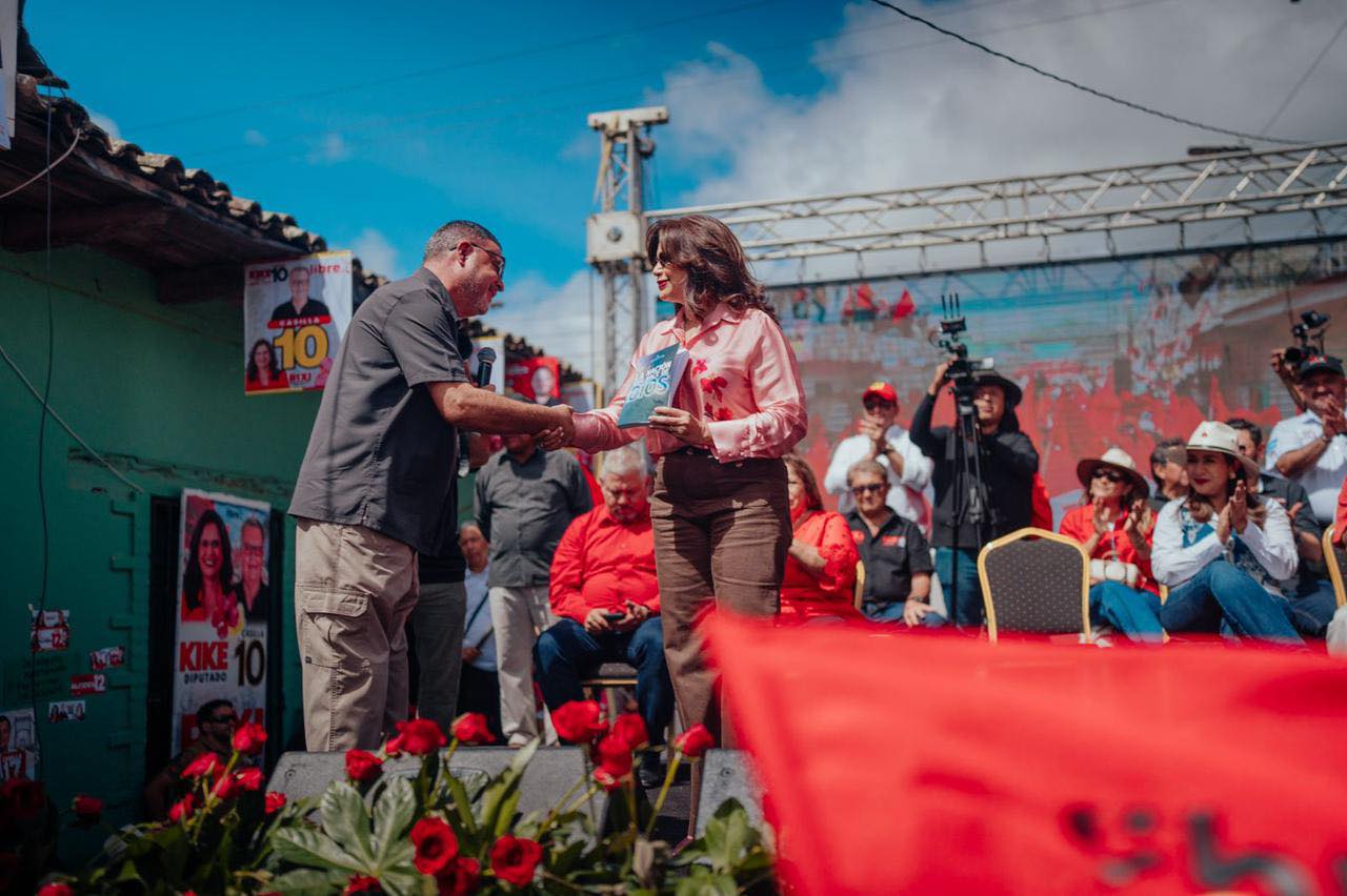 Impacto del discurso económico de Rixi Moncada en las encuestas: Un análisis Impacto del discurso económico de Rixi Moncada en las encuestas: Un análisis